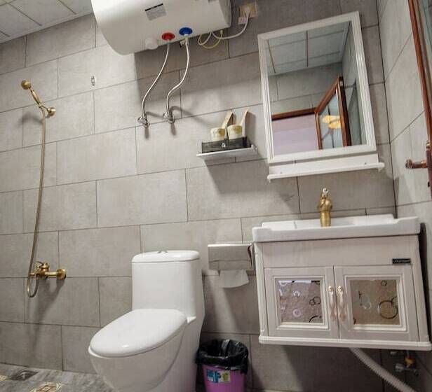 اتاق استاندارد, Chaozhou Hello Inn