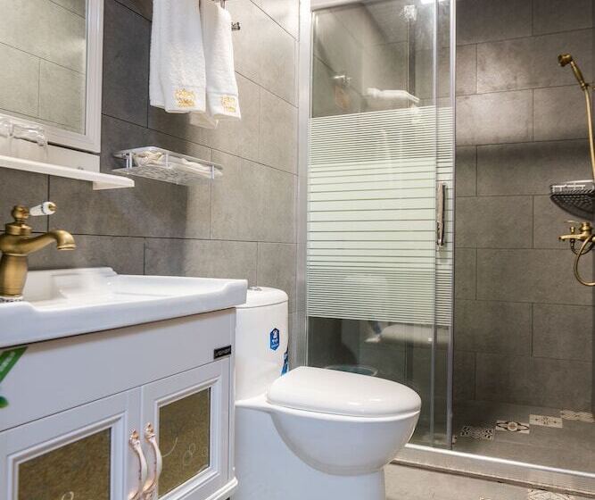 اتاق استاندارد, Chaozhou Hello Inn