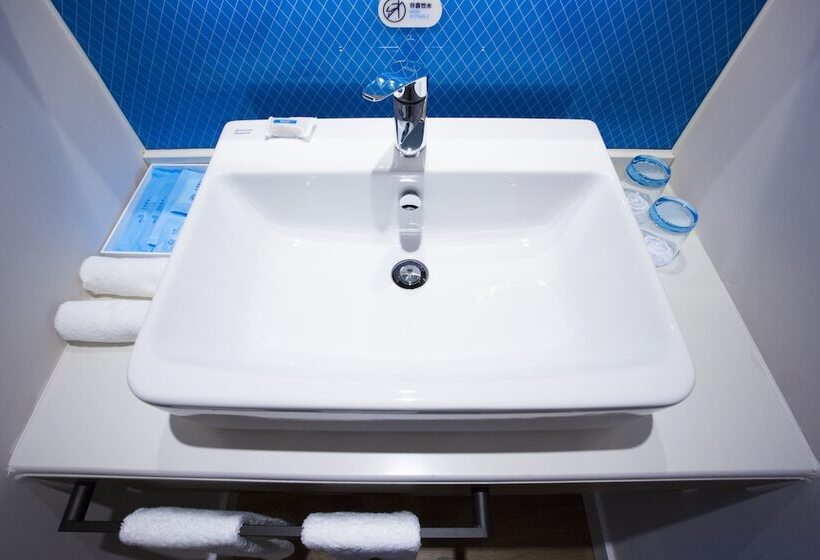 اتاق استاندارد, Holiday Inn Express   Wuhan Optical Valley, An Ihg