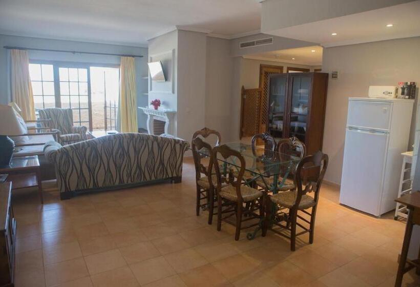 Апартаменты 2 Спальни, Apartamentos Turísticos Bahía Sur