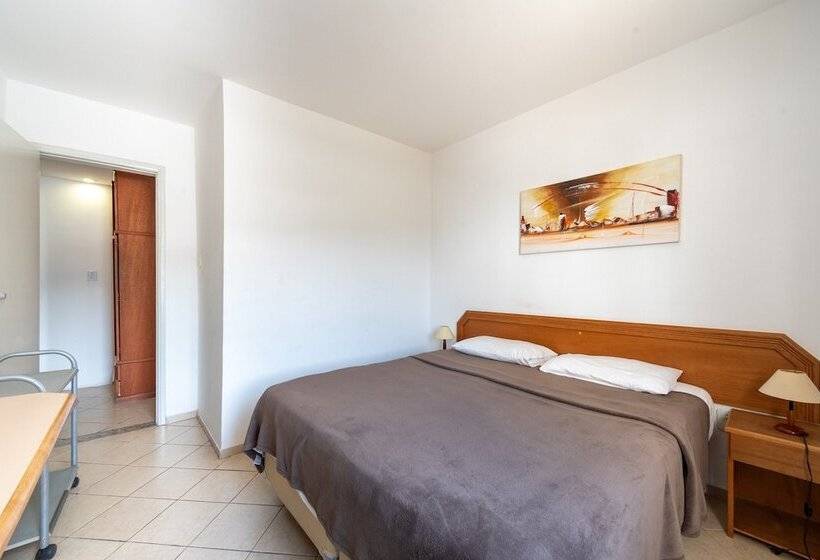 Апартаменты 2 Спальни, Residencial Itacuruça Apart