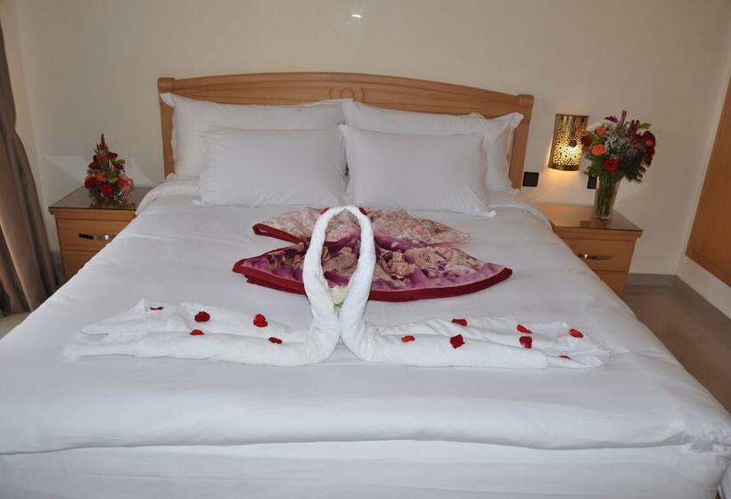 Апартаменты 2 Спальни, Appart Hotel Sofines
