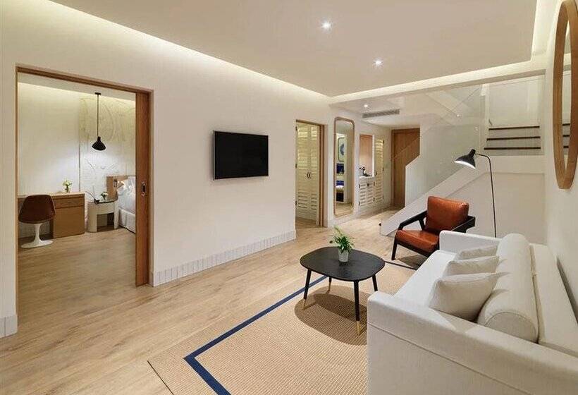 Suite, H10 Atlantic Sunset Horizons Collection