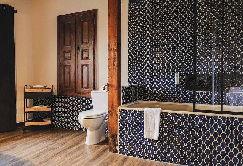 Номер Deluxe, Le Château De La Roque Logis Hôtels