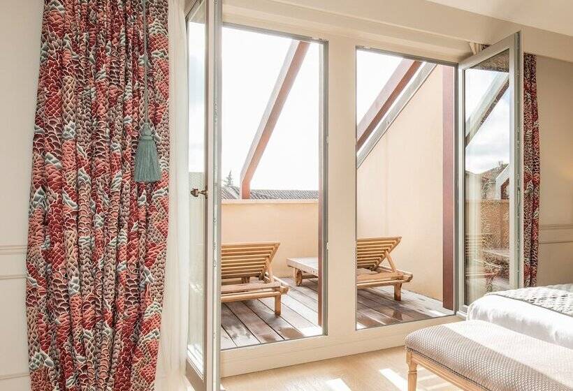 Люкс с Террасой, Chais Monnet & Spa