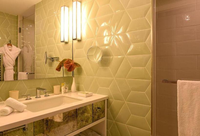 Номер Стандарт, Chais Monnet & Spa