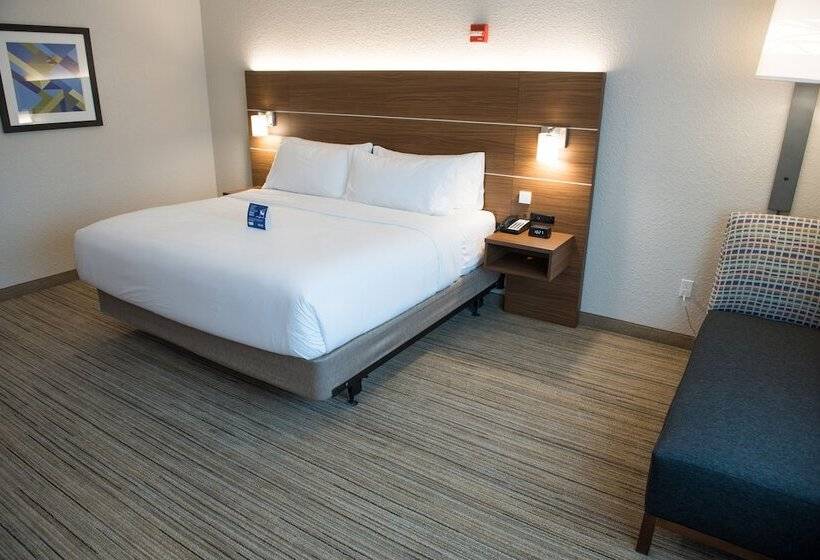 Номер Стандарт, Holiday Inn Express & Suites   Dayton Southwest, An Ihg