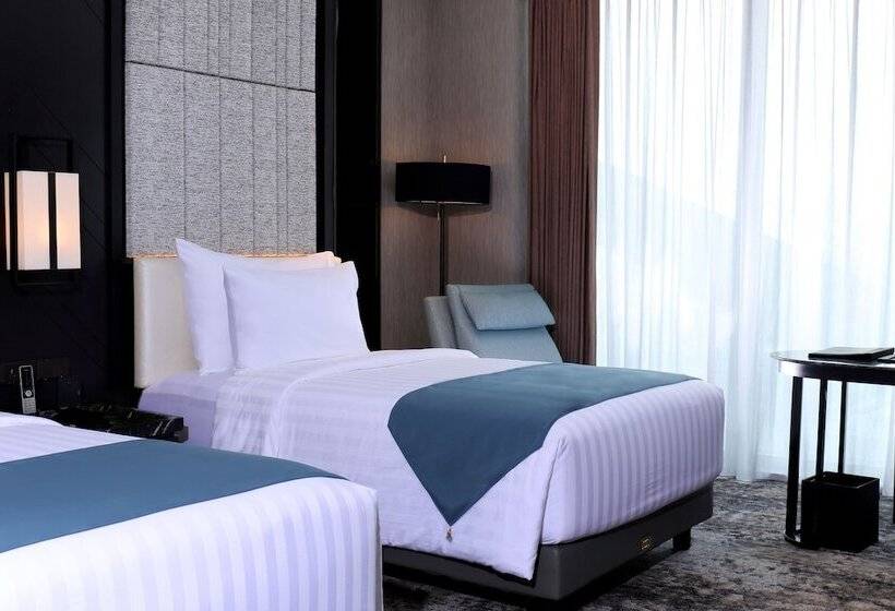 Номер Премиум, Jhl Solitaire Gading Serpong