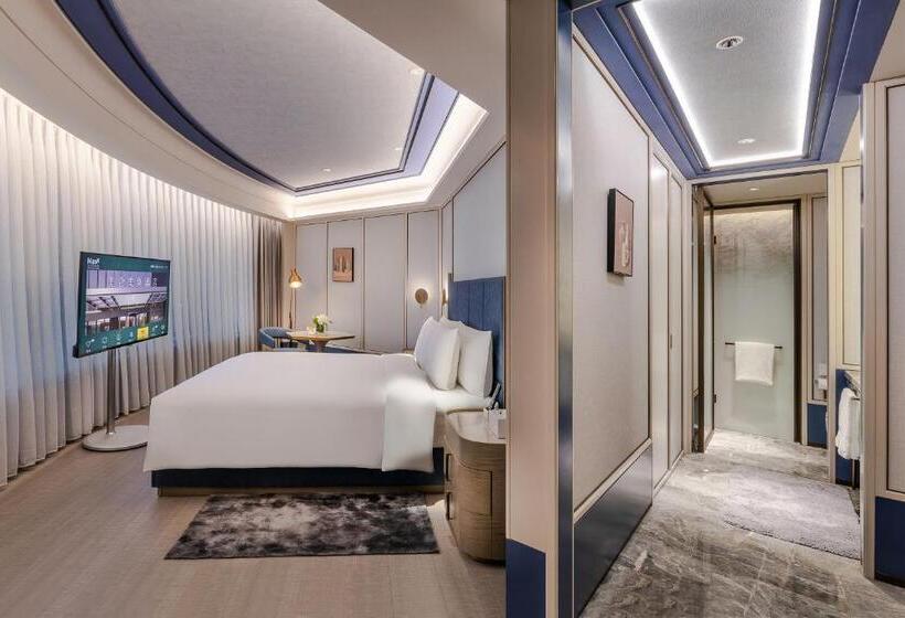Номер Классика Двуспальная Кровать, Maxx By Steigenberger Guangzhou Zhujiang New Town   Free Shuttle Bus To Canton Fair Complex During C