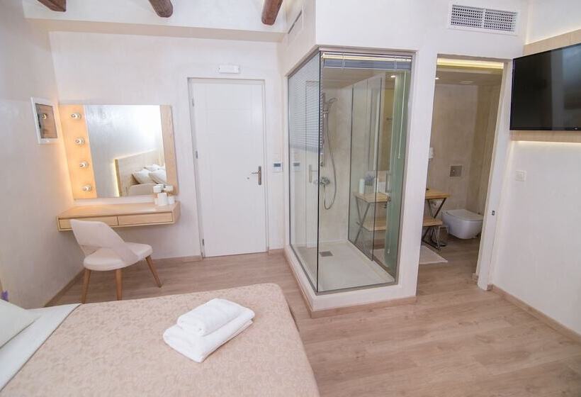 Номер Стандарт, Panellinion Luxury Rooms