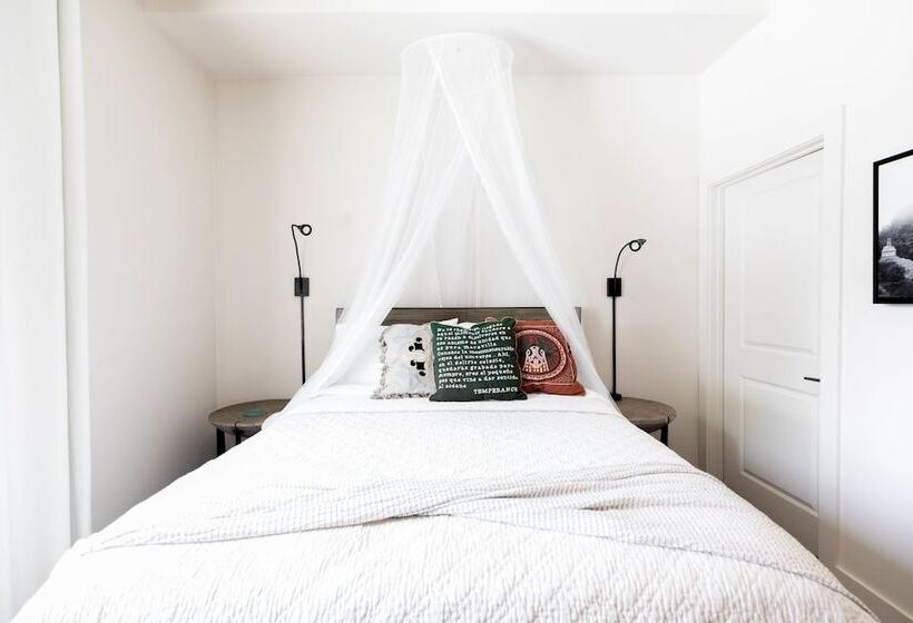 디럭스 스튜디오, The Bishop Arts Hotel By Qresorts