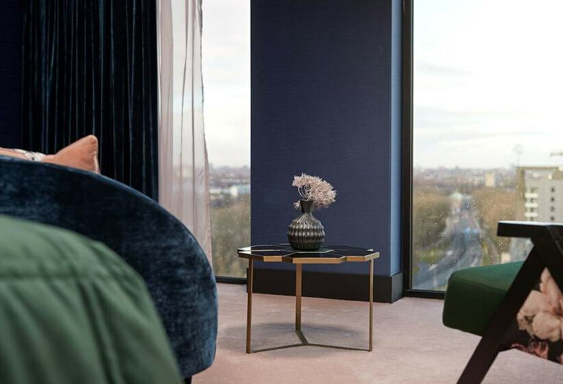 Penthouse Suite, Van Der Valk Hotel Amsterdam   Amstel
