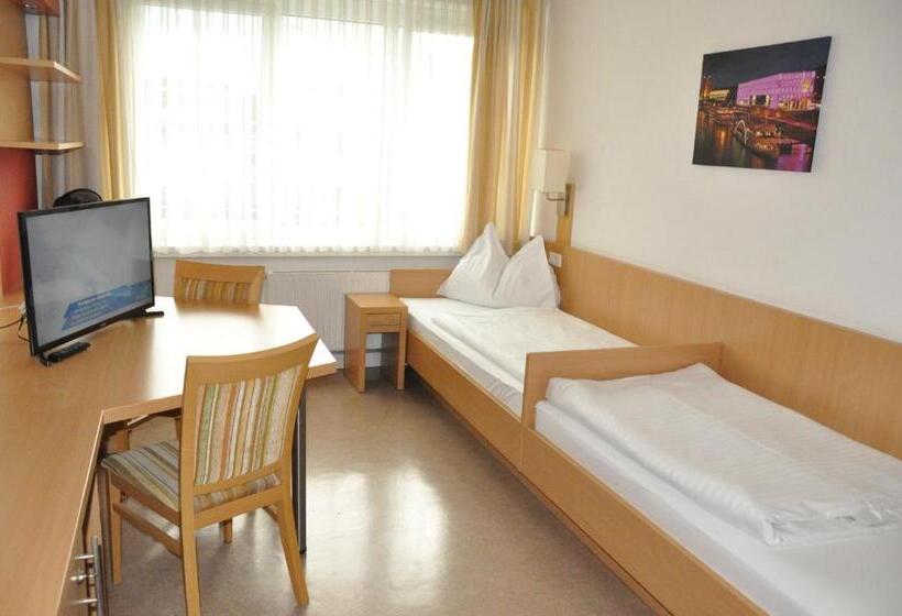 Номер Economy Индивидуальный, Kolpinghaus Linz