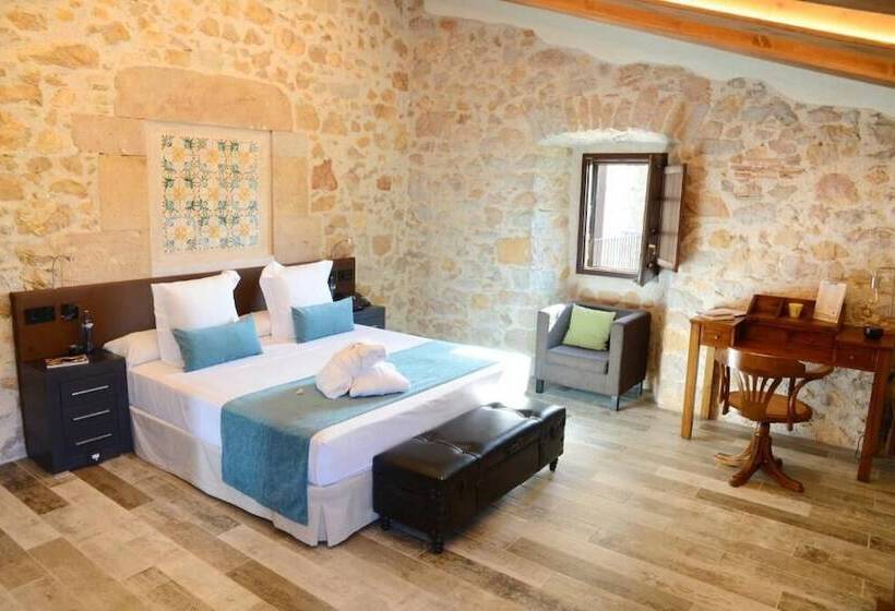 سوییت جونیور, Moli De L Escala
