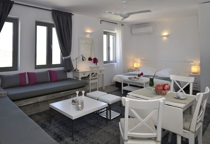 Полулюкс, Naoussa Hills Boutique Resort  Adults Only