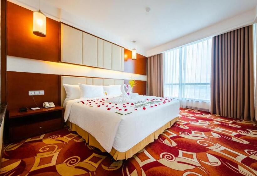 سوئیت اجرایی با چشم‌انداز دریا, Muong Thanh Luxury Quang Ninh