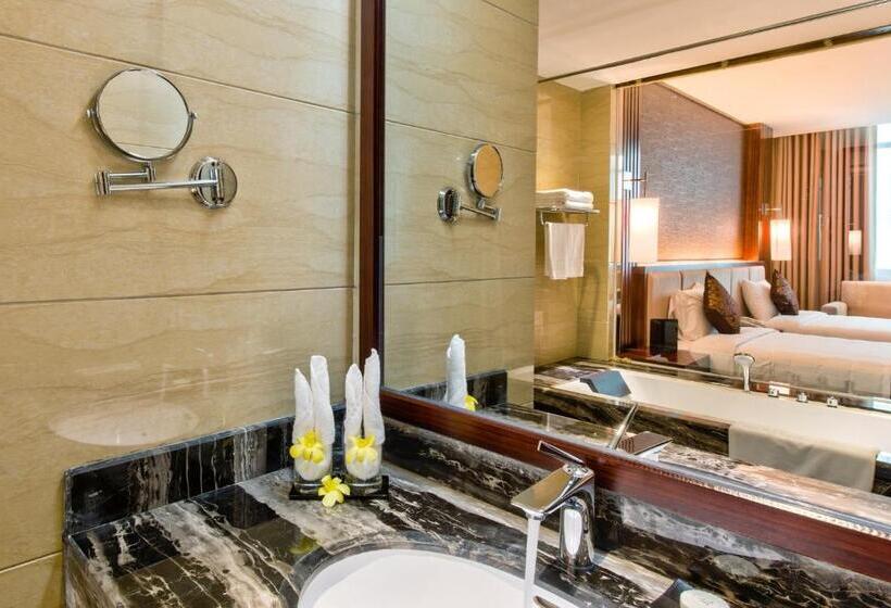 اتاق لوکس با چشم‌انداز شهر, Muong Thanh Luxury Quang Ninh