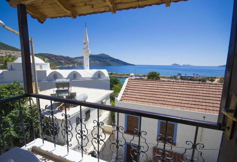 اتاق لوکس با چشم‌انداز دریا, Kleo Boutique Otel Kalkan