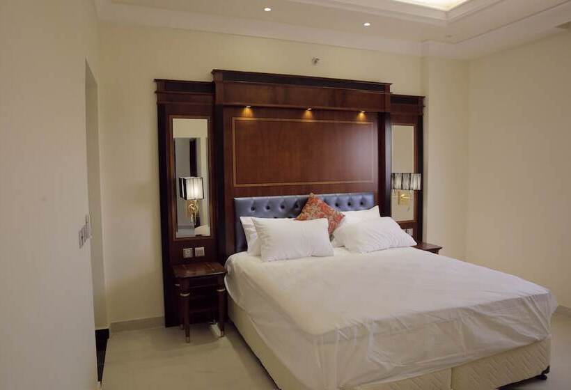 小型套房, Makeen Homes By Warwick