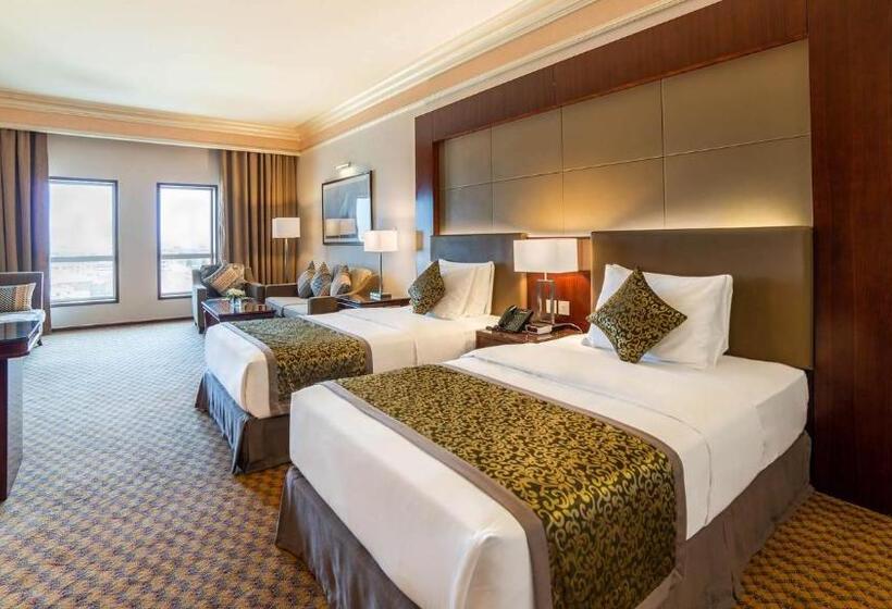 디럭스 룸, Wyndham Garden Dammam