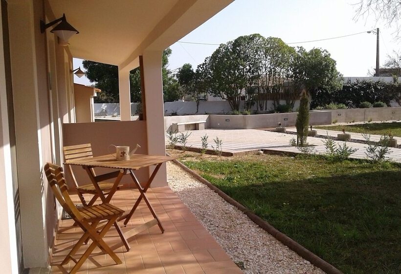 Студия Стандарт, Casa Rosa Montes
