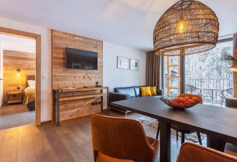 Apartamento 1 Dormitório, 22 Summits Apartments