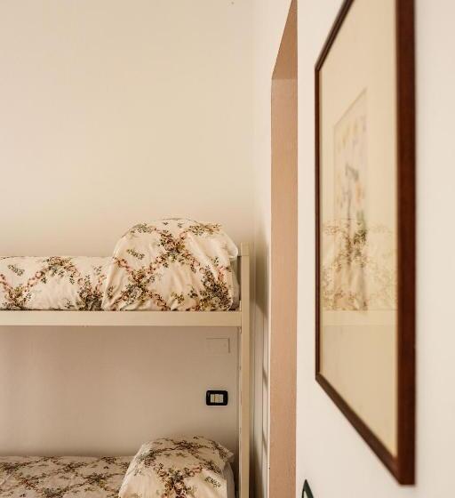 Четырехместный Номер Стандарт, Agriturismo Biologico Bulichella