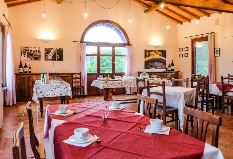 Четырехместный Номер Стандарт, Agriturismo Biologico Bulichella