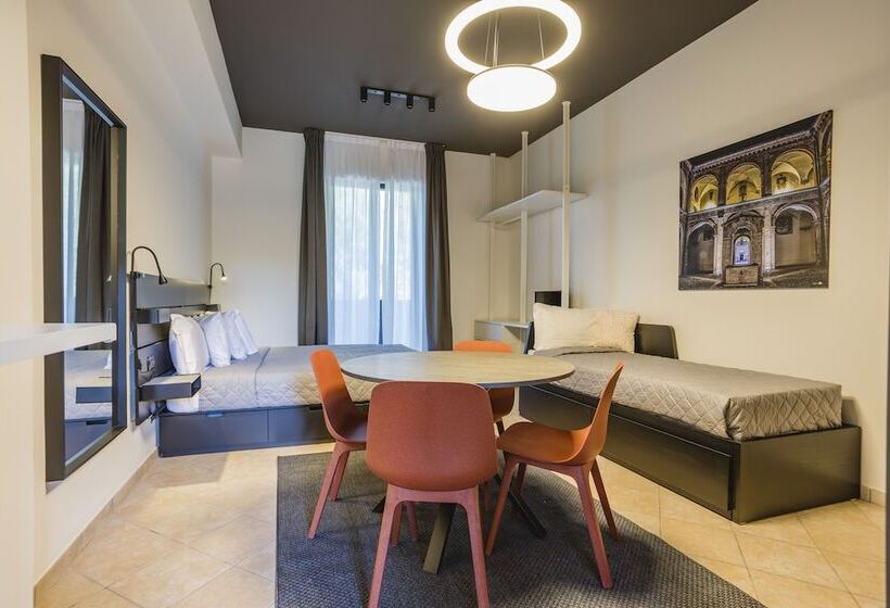 Standaard Studio, Residence 9 Line