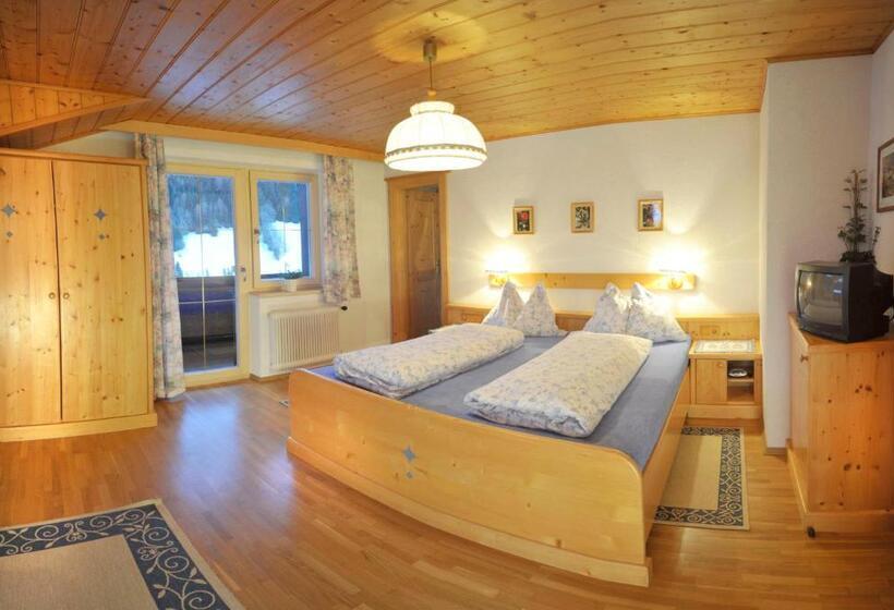 Апартаменты 2 Спальни, Hocheggerhof   Urlaub Am Bauernhof