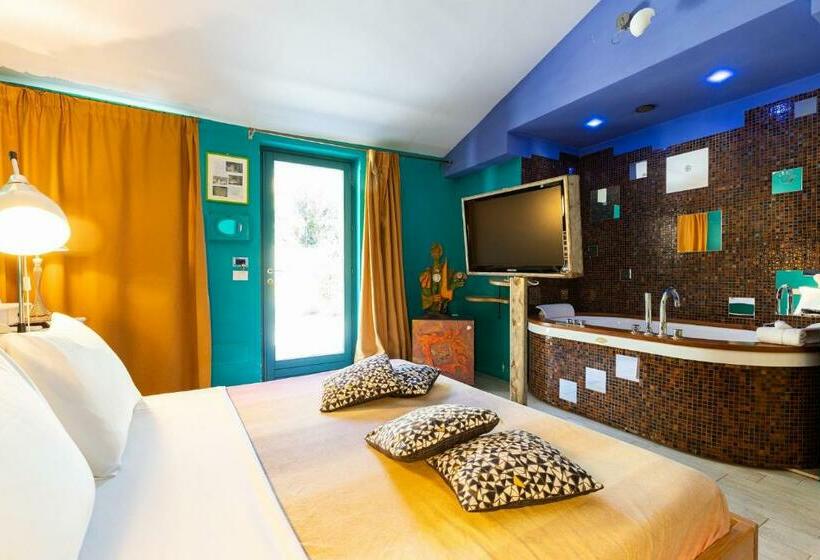 Номер Стандарт с Гидромассажем, Ille Roif Resort&spa