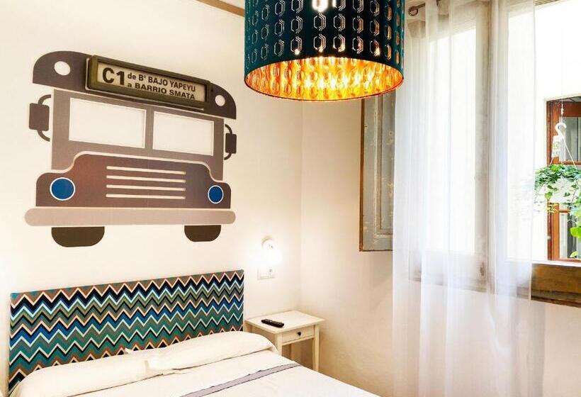 Номер Стандарт Совместная Ванная, Hostal Portugal