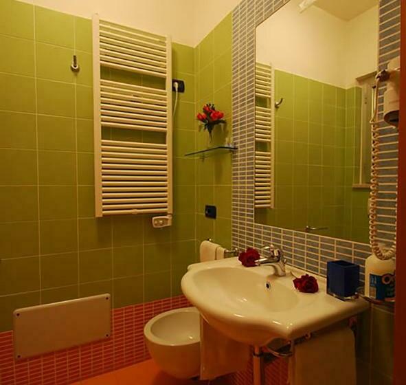 استودیوی استاندارد, Residence Helene