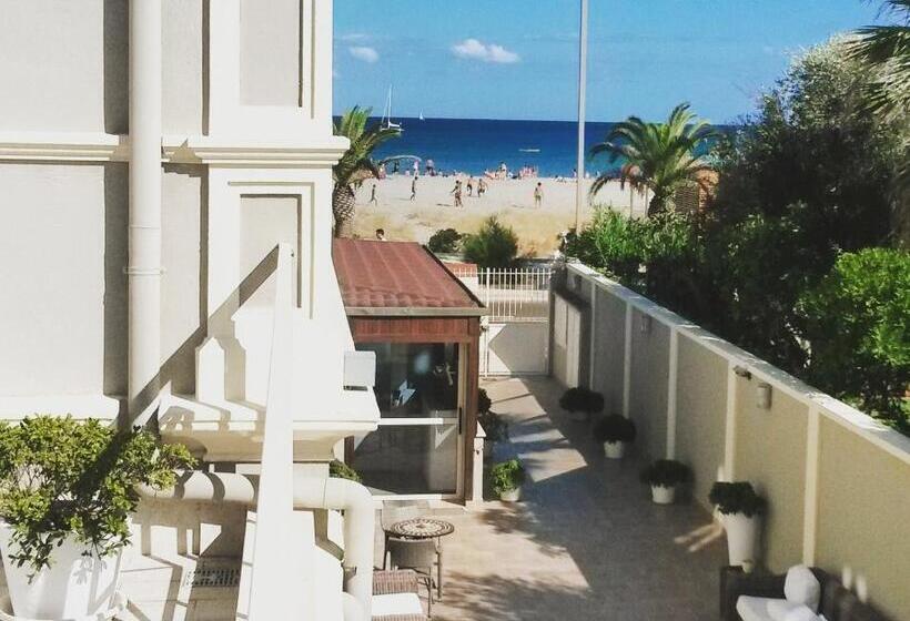 Номер Superior с Террасой, La Villa Del Mare