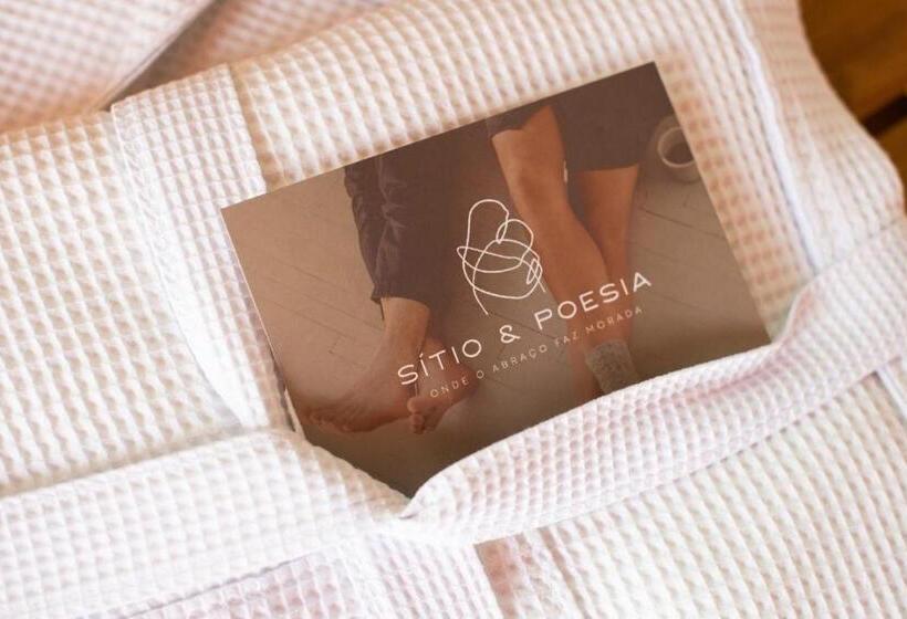 デラックスバンガロー, Pousada Sitio E Poesia