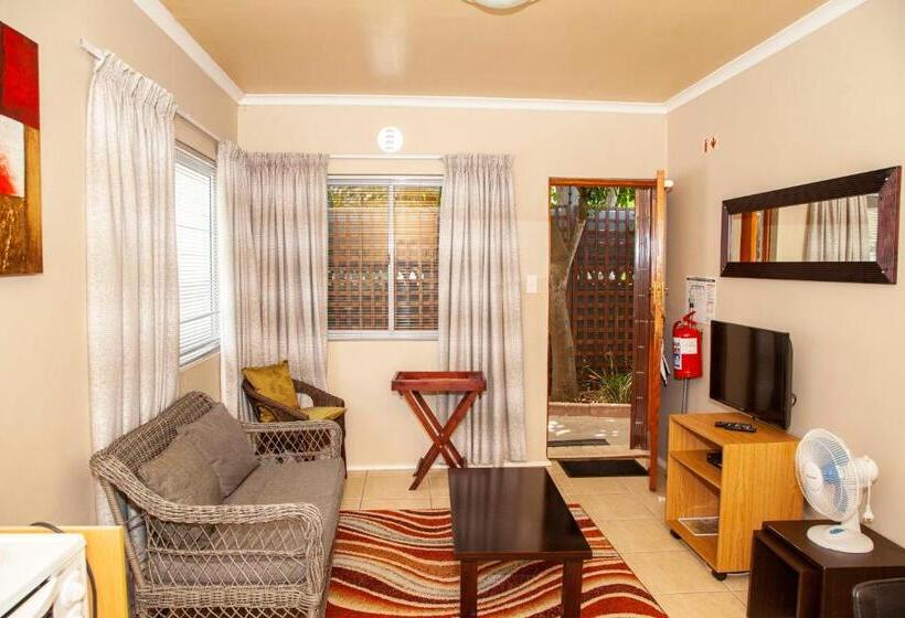 Люкс, 80 Kendal Guest House