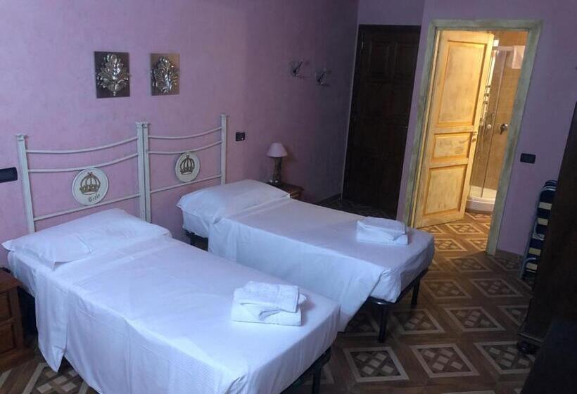 اتاق استاندارد با تخت بزرگ, Gredo Antica Dimora