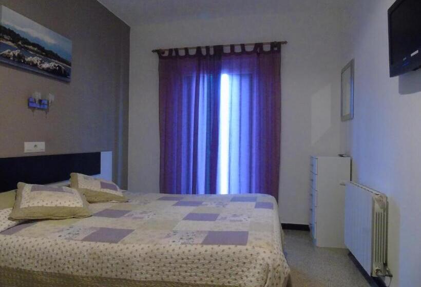 اتاق استاندارد با بالکن, Pensió I Apartament Torrent