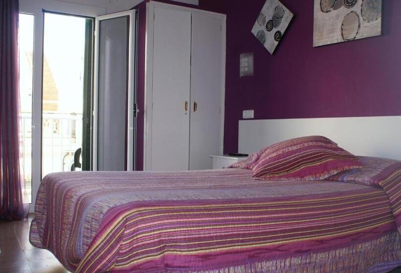 اتاق استاندارد با بالکن, Pensió I Apartament Torrent