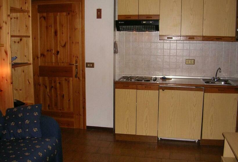 استودیوی استاندارد, Chalet Bucaneve