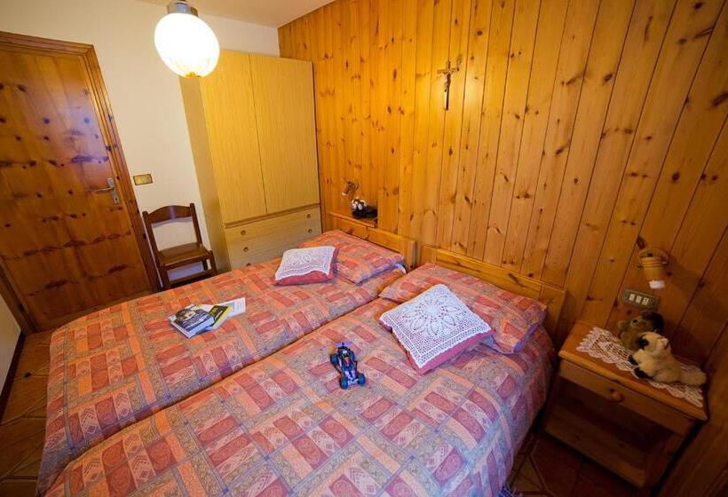 آپارتمان 2 خوابه, Chalet Bucaneve