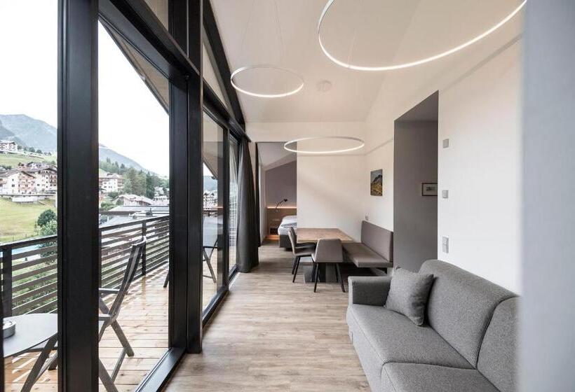1 Bedroom Penthouse Apartment, Residence Hotel Fever