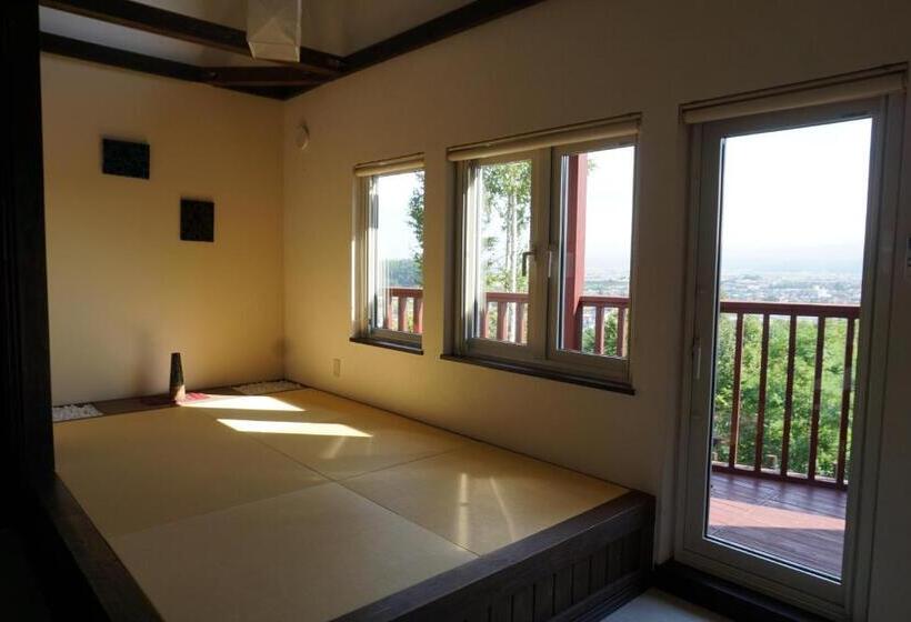 آپارتمان 2 خوابه, Chalet Fuyuri