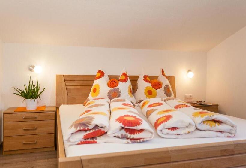 Апартаменты 2 Спальни, Merlhof