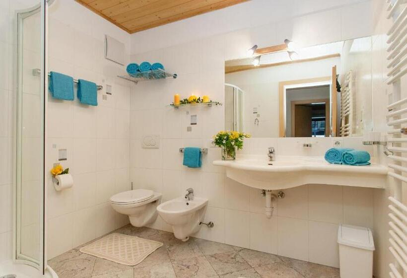 Апартаменты 2 Спальни, Merlhof
