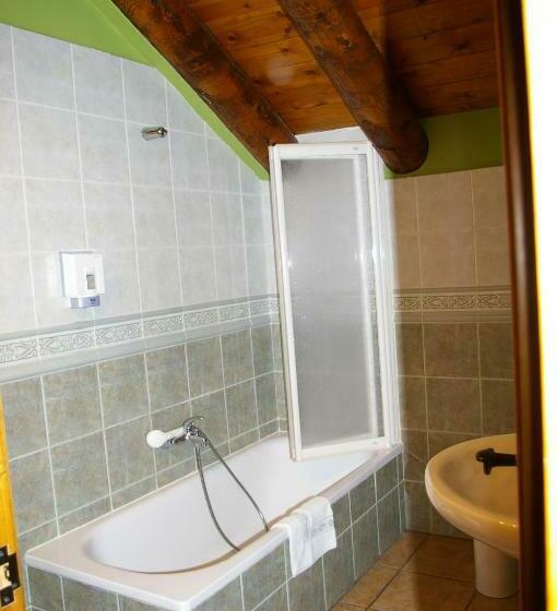 Номер Стандарт, Hosteleria Santa Cruz