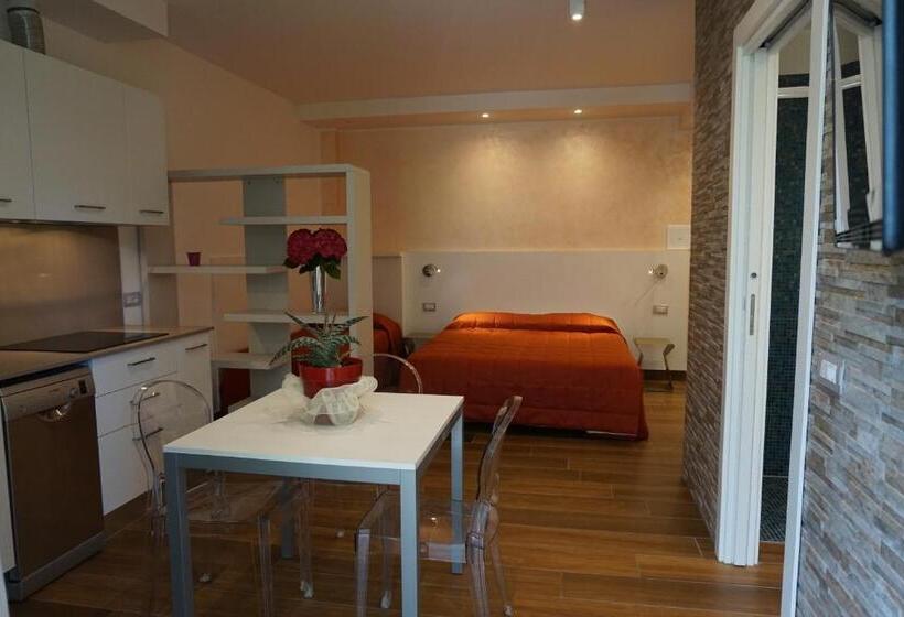 استودیوی استاندارد, Villaggio Mare Blu
