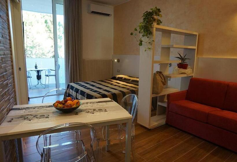 استودیوی استاندارد, Villaggio Mare Blu