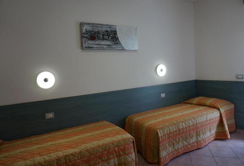 آپارتمان 2 خوابه, Villaggio Mare Blu