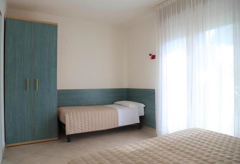 آپارتمان 1 خوابه با تراس, Villaggio Mare Blu